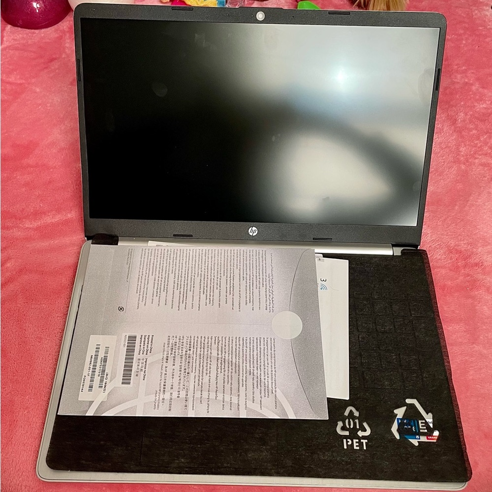 LikeNew/Never Used Hp i3 Laptop